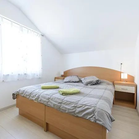 Niko Apartman *
